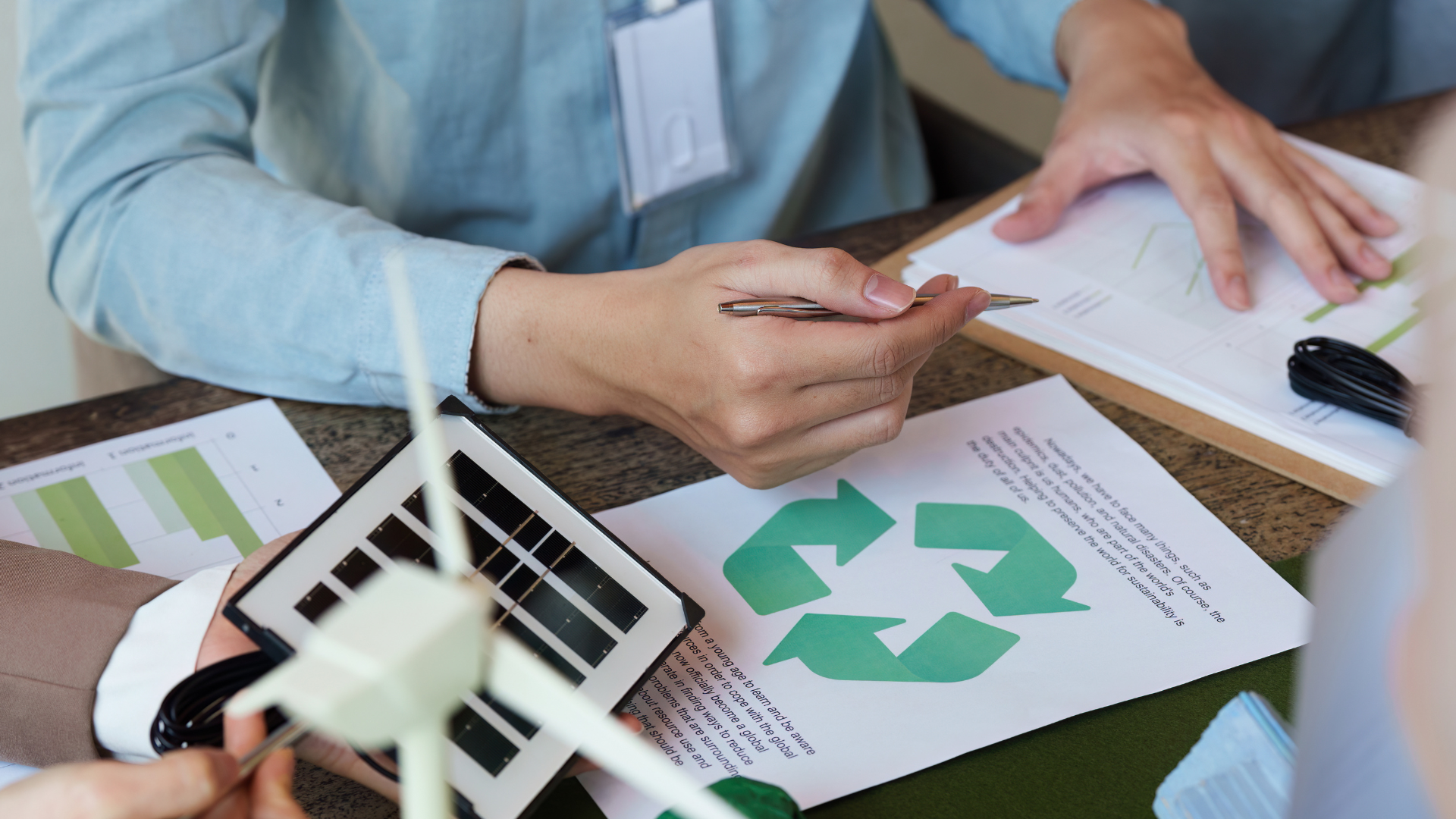 Strategy and Sustainability-Logo