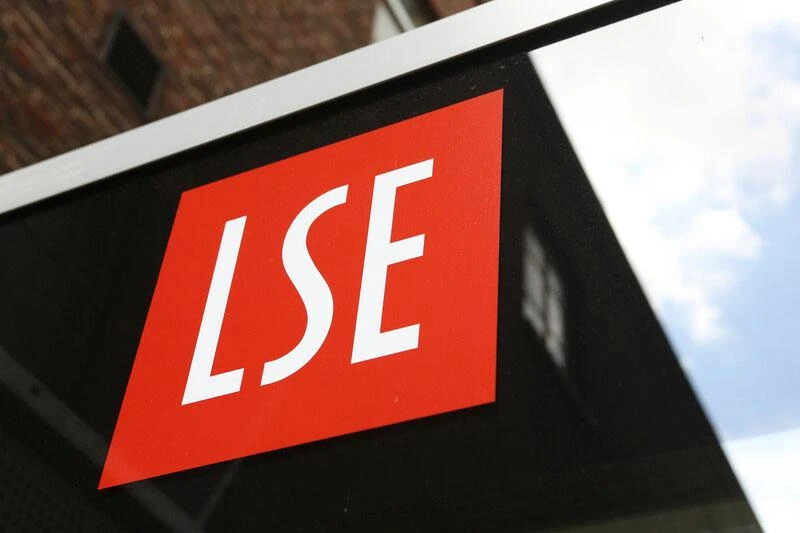 Sustainability Reporting in Capital Markets-Logo