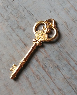 Large Skeleton Key Antiqued Gold Key Ornate Steampunk Vintage | Etsy
