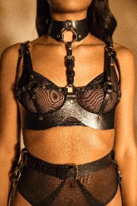Shelly Leather Bra Harness in Black | Marie Mur