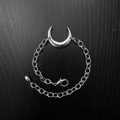 Simple and Elegant Moon Bracelet Gothic Bohemian Moon | Etsy