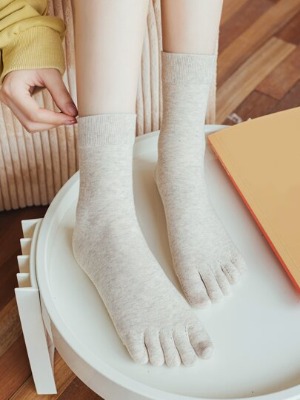 Solid Crew Toe Socks