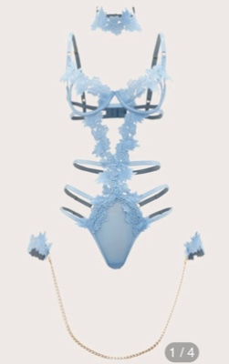 Cloudy Lace Lingerie With Choker & Wristband