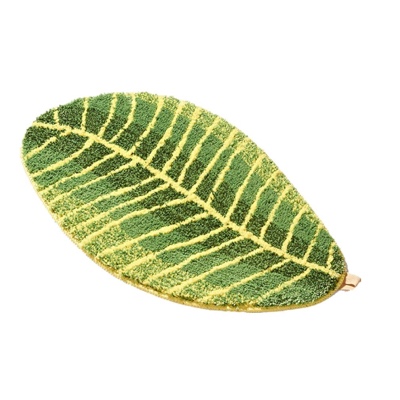 Leaf floor mat