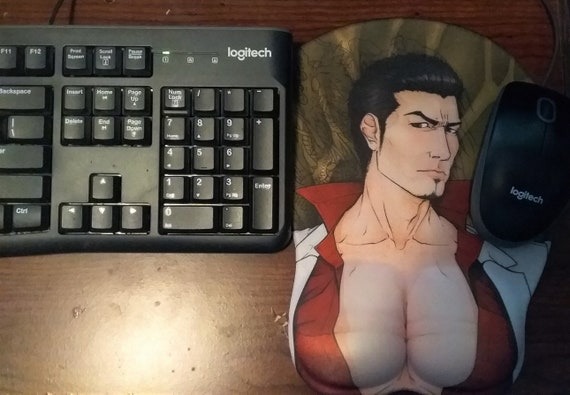 RGG  Kiryu Kazuma Mouse Pad | Etsy