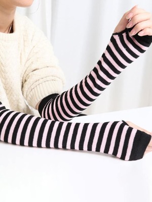 ROMWE Kawaii Striped Pattern Fingerless Gloves