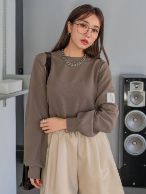 DAZY Slogan Patched Detail Bishop Sleeve Tee