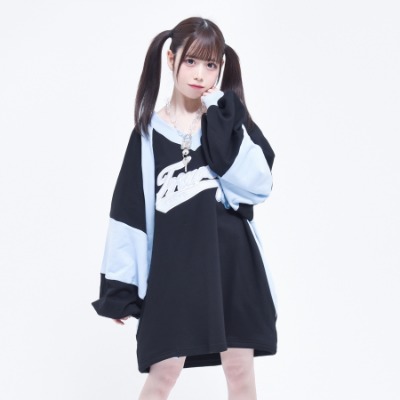 TRAVAS TOKYO College Pullover Sweater