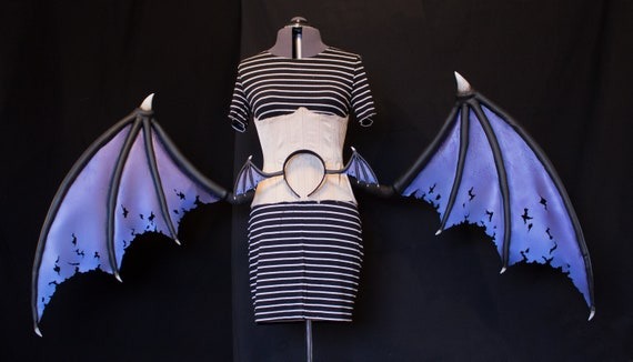 Darkstalkers Morrigan and Lilith Inspired Wings | Etsy