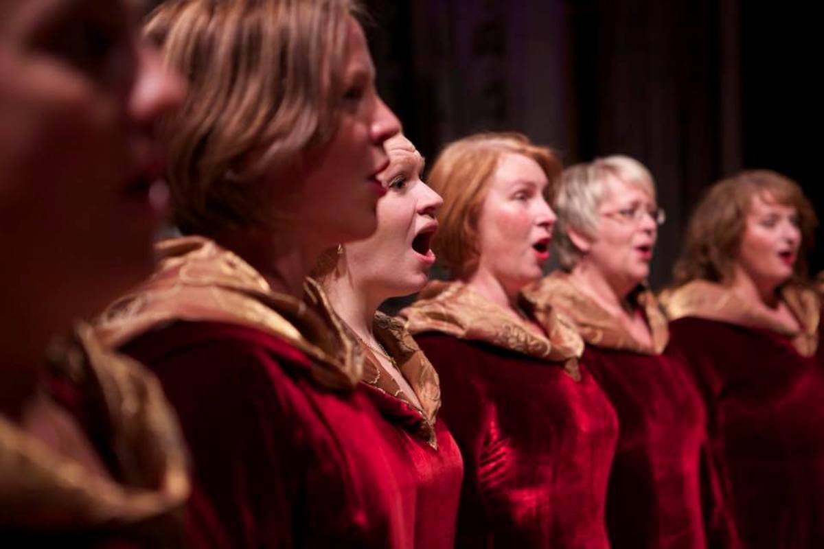 Schola Sanctae Sunnivae i Edøy kirke