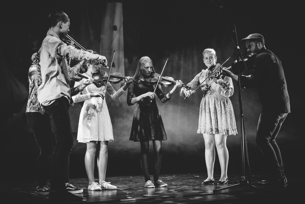 Grålysing. Avslutningsframsyning for Strunkeveko