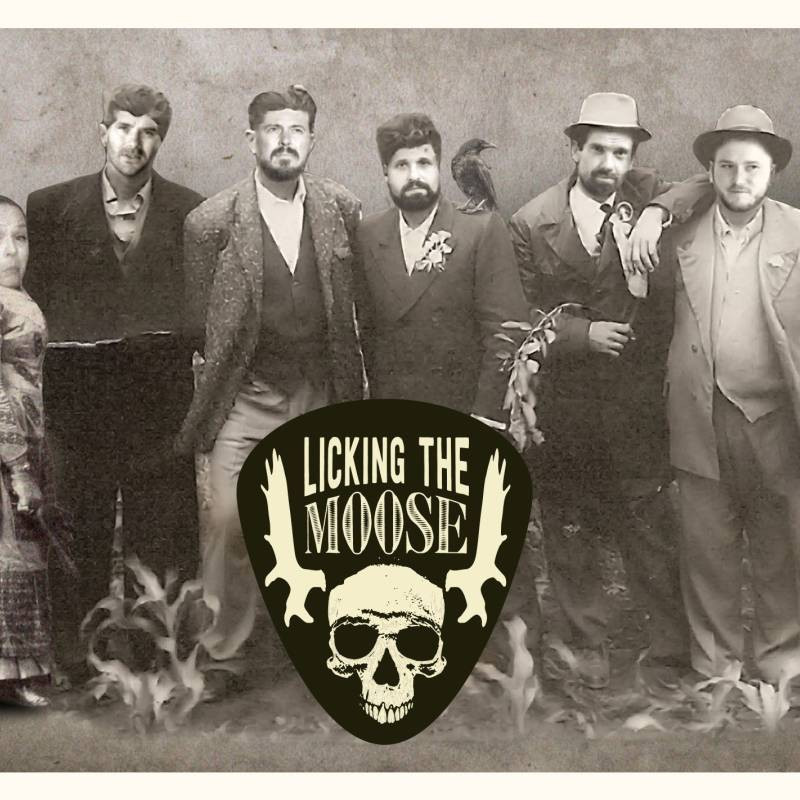 Licking The Moose på Månen