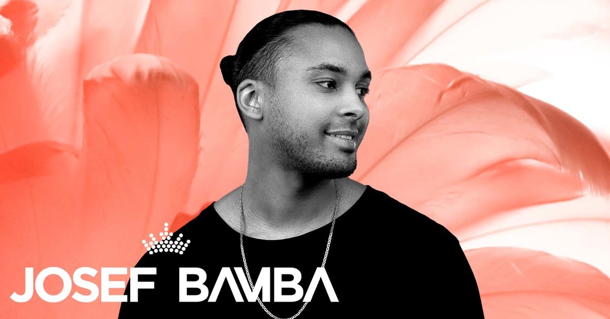 Josef Bamba at NiNi Beach