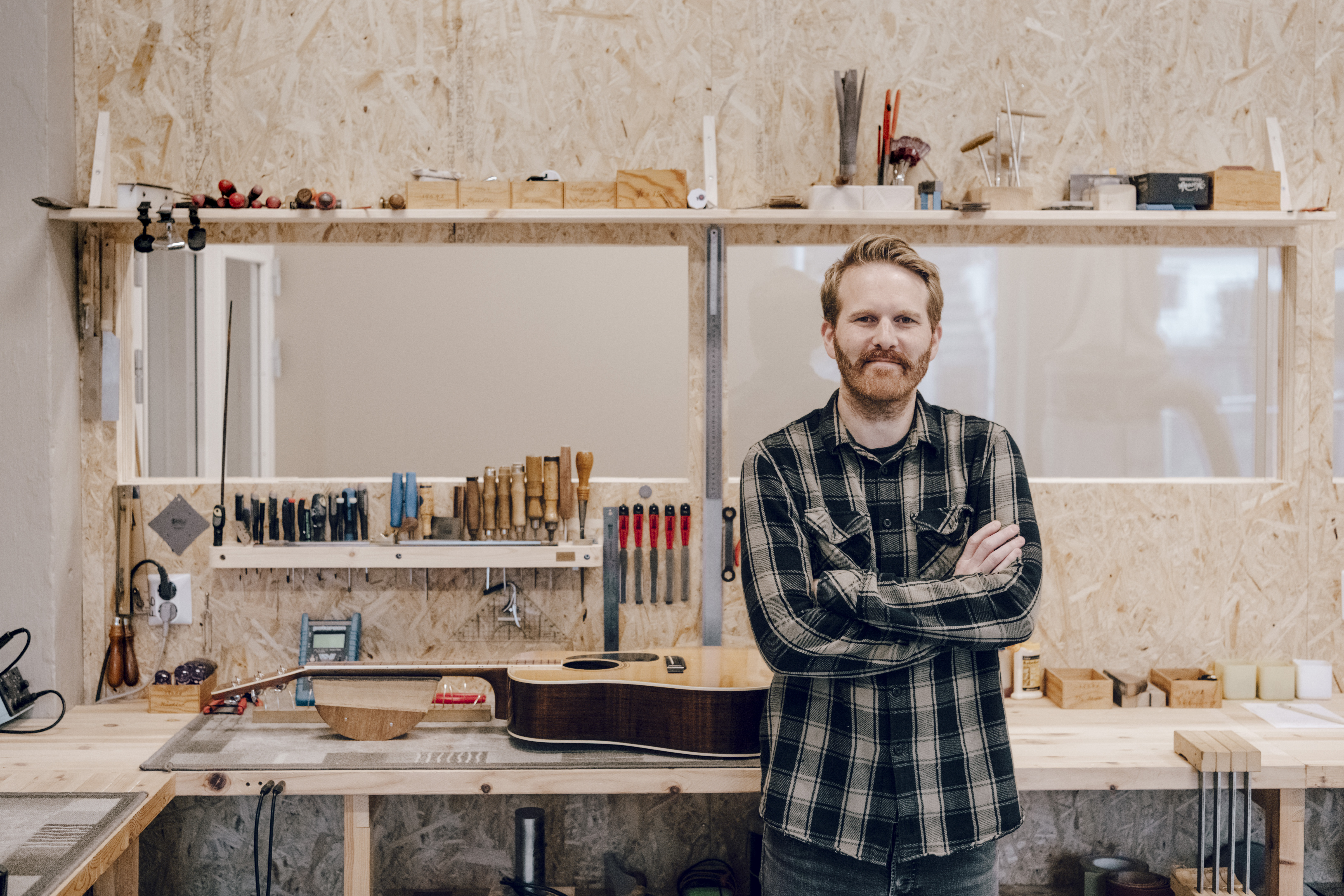 Lær å reparere din egen gitar