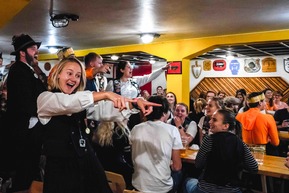 BODEGA: Tema Låvefest