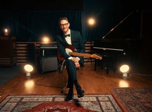 Adam Douglas // Losen lørdag 2. august