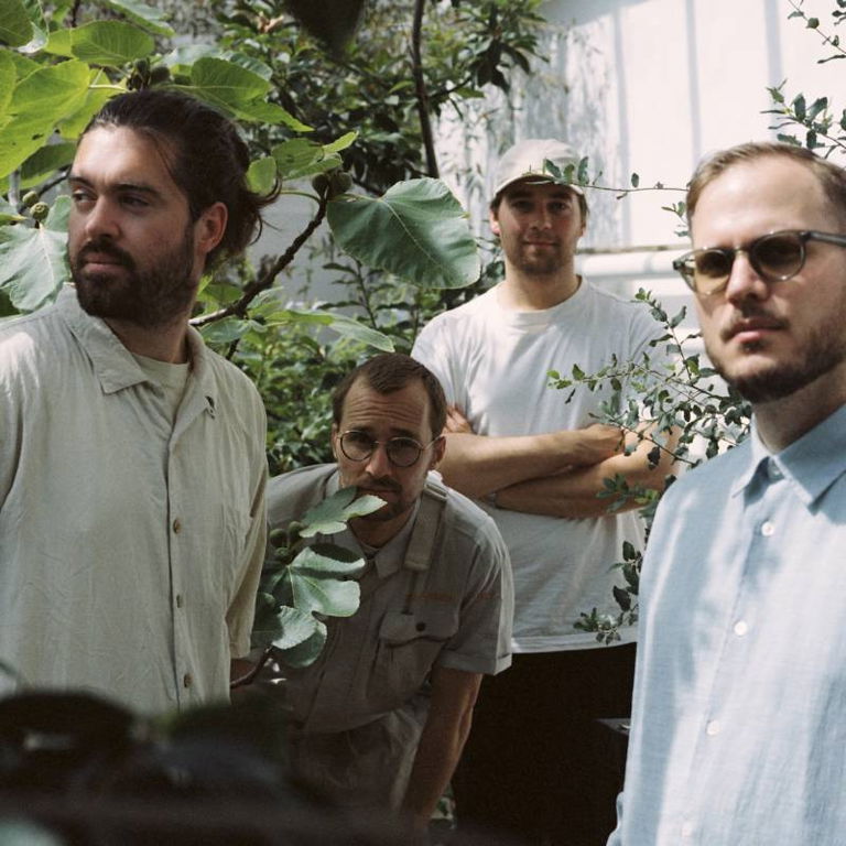 WAKO // Antikvariatet