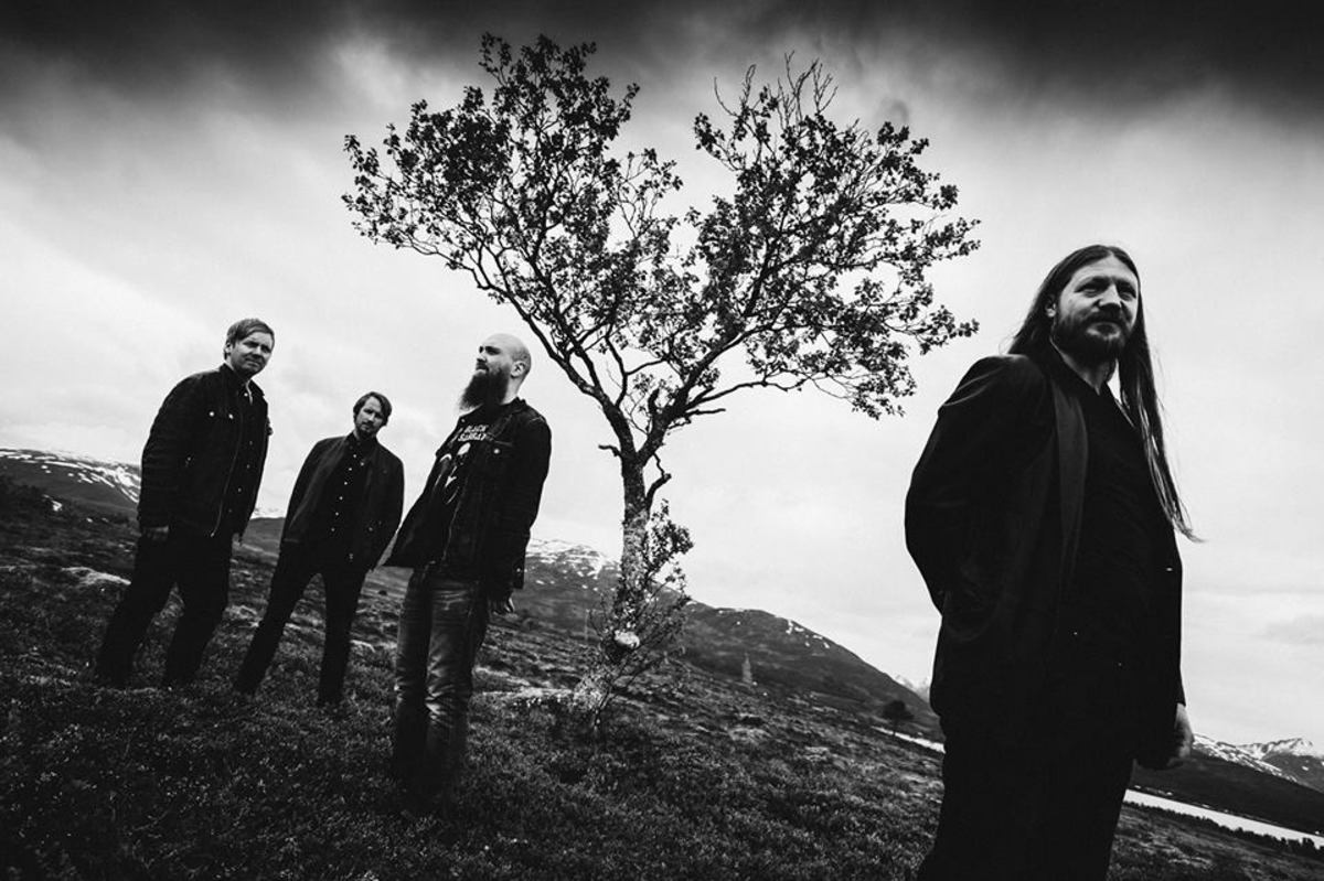 Vederkast + Crotch // Fru Lundgreen