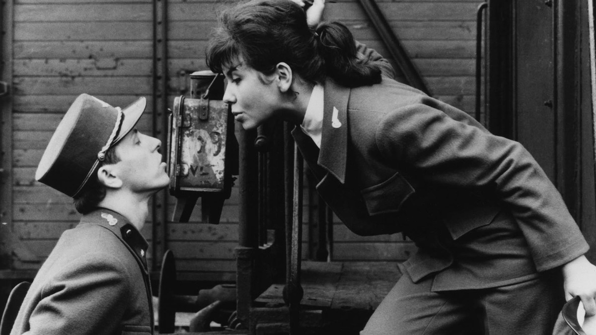 TOG UNDER OPPSIKT - 2/4 KL. 20:00