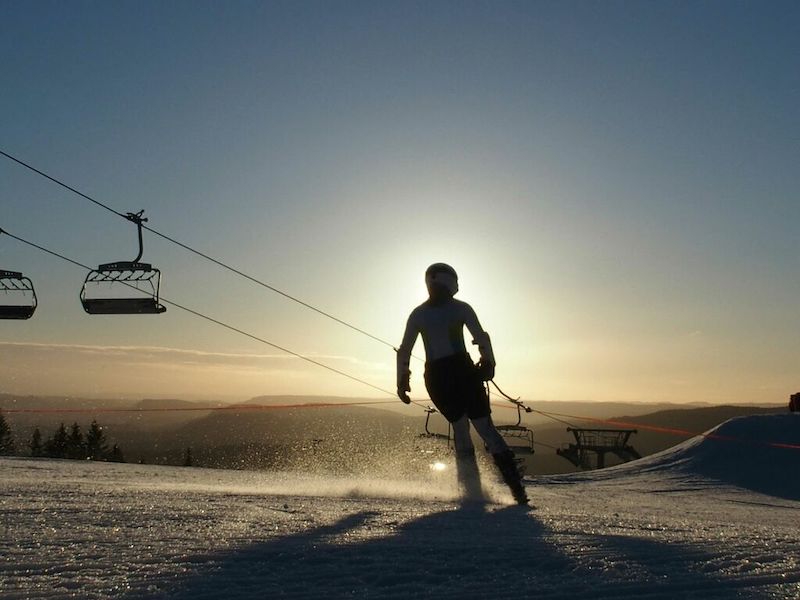 Ti alpinanlegg med nærhet til hovedstaden