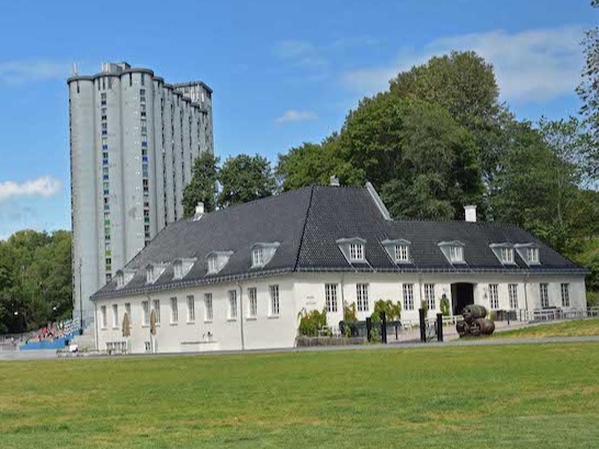 Nedre Foss Gård