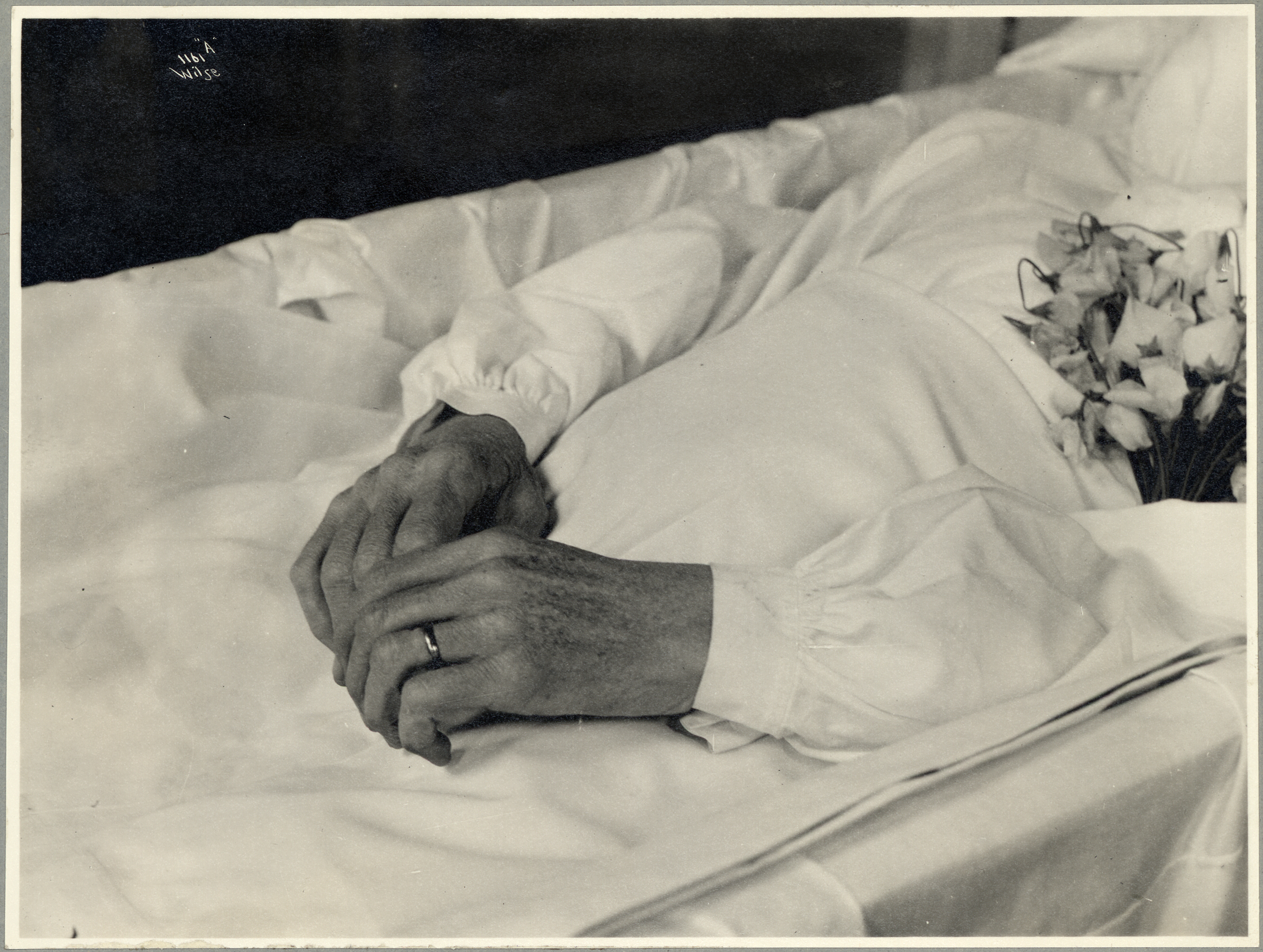 Avlyst pga. korona: Om døden