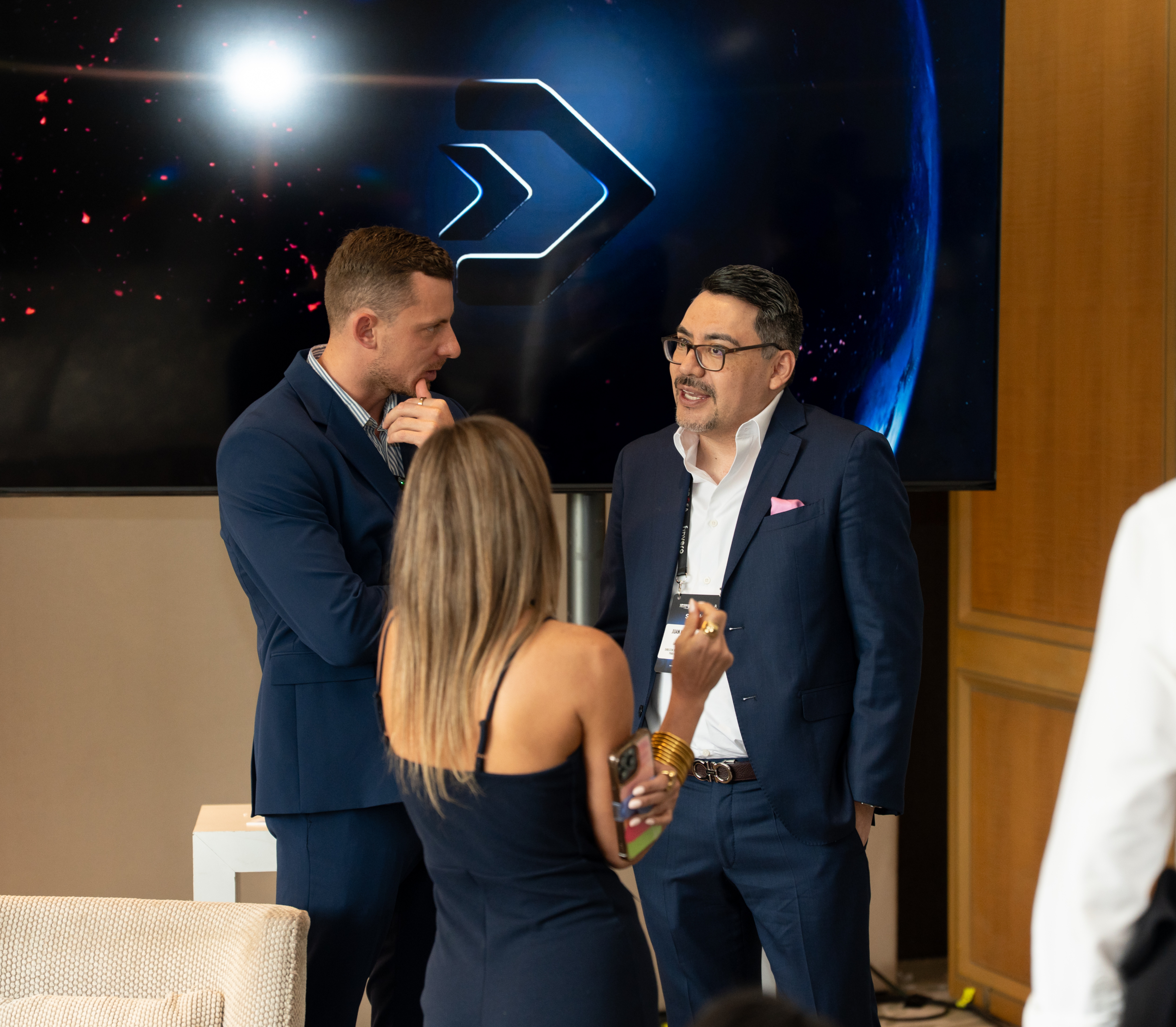 img banner networking