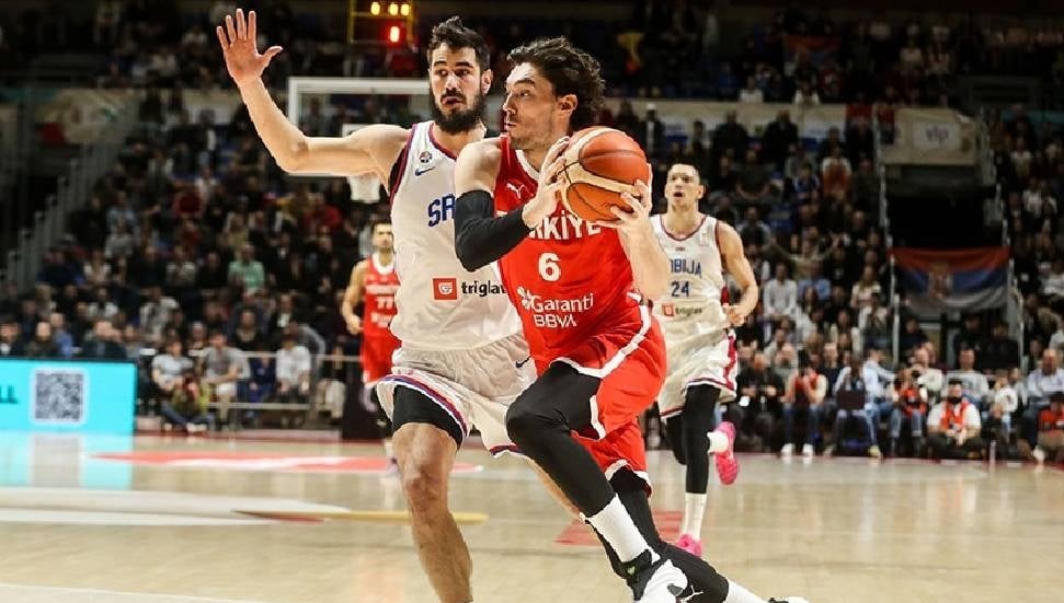 Türkiye A Milli Basketbol Takımı, Sırbistan'ı Deplasmanda Yendi