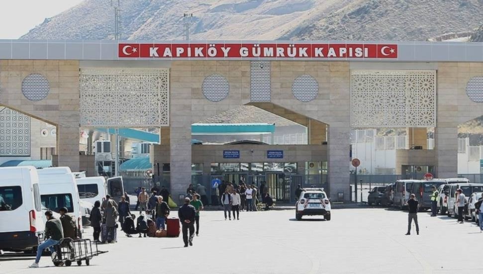 Günübirlik Yolcu Geçişleri Türkiye-İran Sınırında Durduruldu