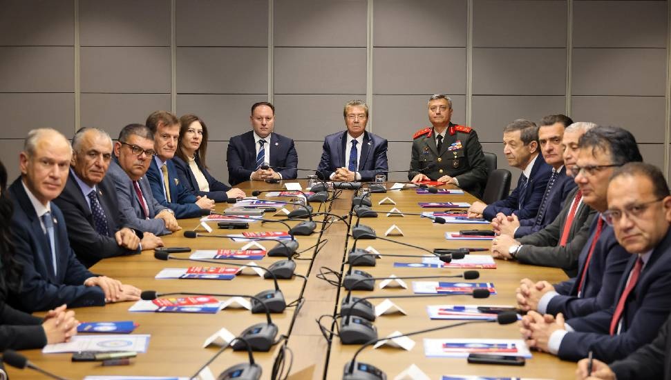 Orta Doğu Toplantısı: Başbakan Üstel Başkanlığında Tedbirler Gözden Geçirildi