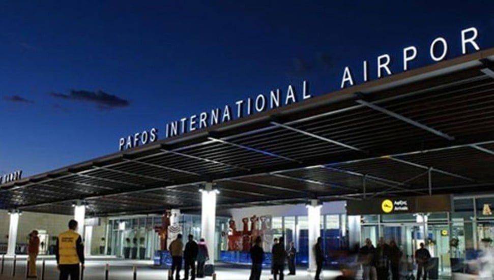 Limasol'da Okullar Tatil, Larnaka ve Baf Havalimanlarında 60 Uçuş İptal