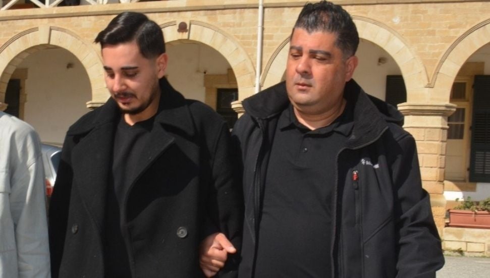 Ercan Havalimanı'nda Gümrükten Kaçak Köpek İthali: 1 Ay Tutuklu Kalacak