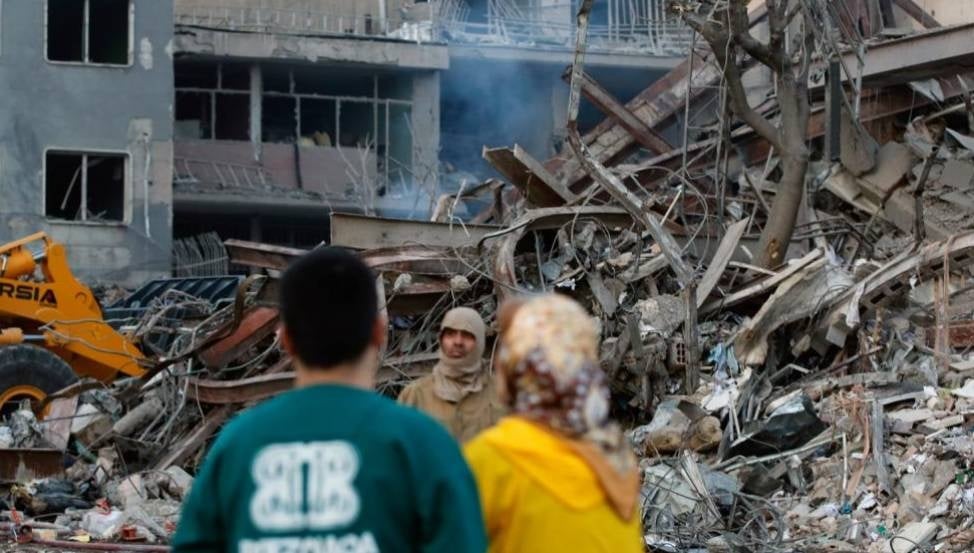 İran: ABD-İsrail Saldırıları Nedeniyle Ölü Sayısı 867'ye Ulaştı