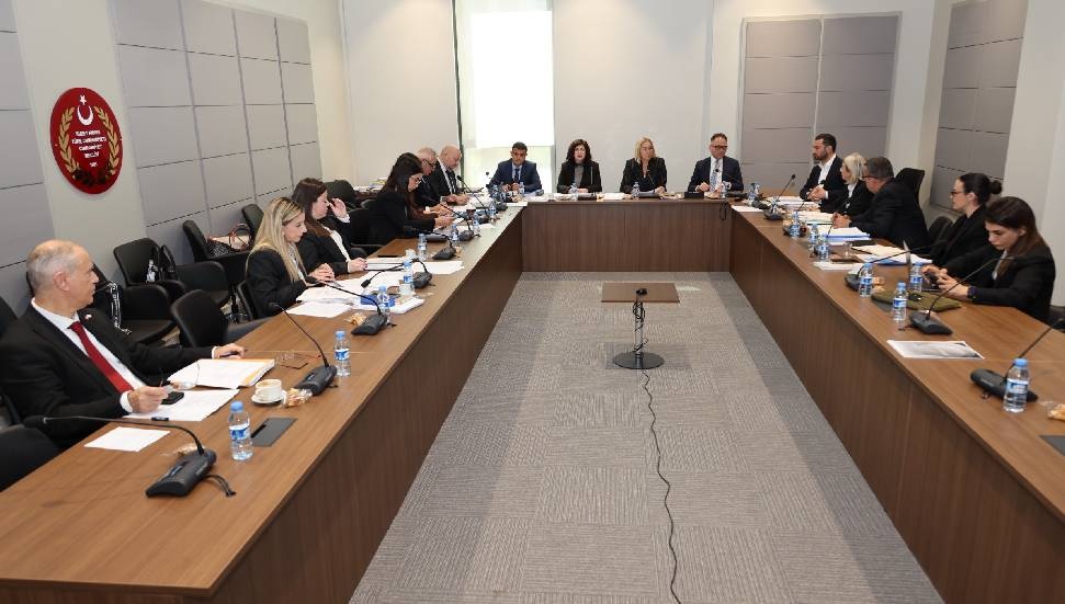 Hukuk ve Savunma Komitesi Üç Önemli Yasa Tasarısını İnceledi