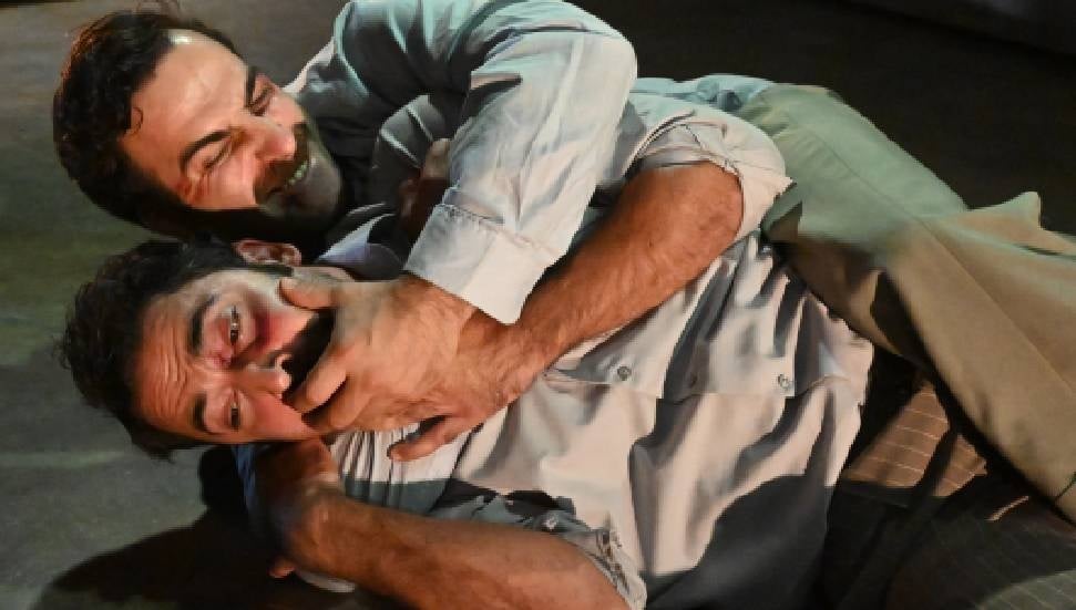 Lefkoşa Belediye Tiyatrosu’nda ETHAL'in “Ada” Oyunu Sahnelenecek