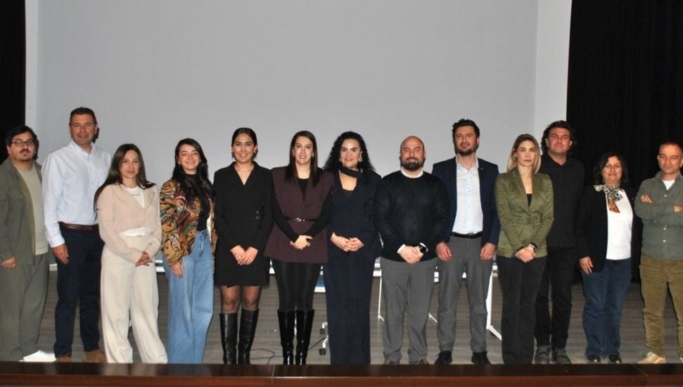 İç Mimarlar Odası Başkanlığına Pembe Komut Yeniden Seçildi