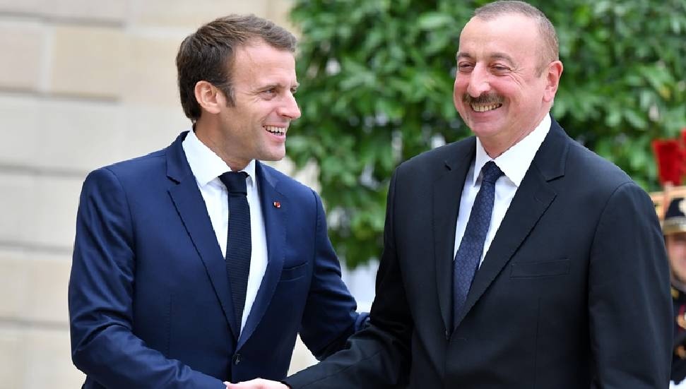 Aliyev ve Macron, İran'ın Nahçıvan'a düzenlediği İHA saldırısını görüştü