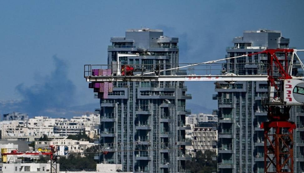 İran, Tel Aviv ve Birüssebi'yi ile Ürdün'deki ABD Üssünü Vurdu