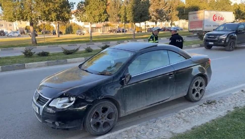 Lefkoşa'da Trafik Kazası: 78 Yaşındaki Yaya Hayat Mücadelesi Veriyor