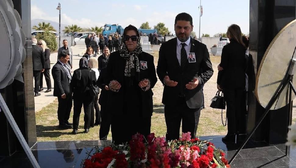 Ahmet Savaşan, İrsen Küçük'ü Anarak Değerlerine Sahip Çıkacaklarını Vurguladı