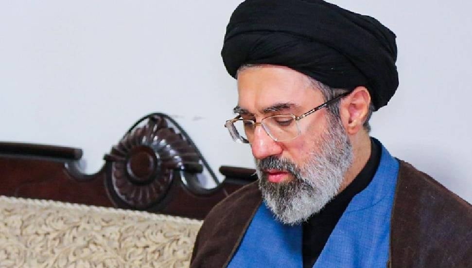 İran'ın Yeni Yüksek Lideri Hamaney, Savaşta Yaralanmasına Rağmen İyi