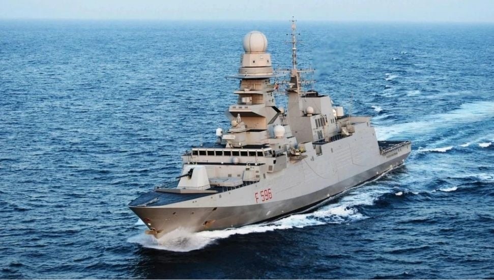 İtalya'nın Federico Martinengo Fırkateyni Kıbrıs Karasularına Girdi