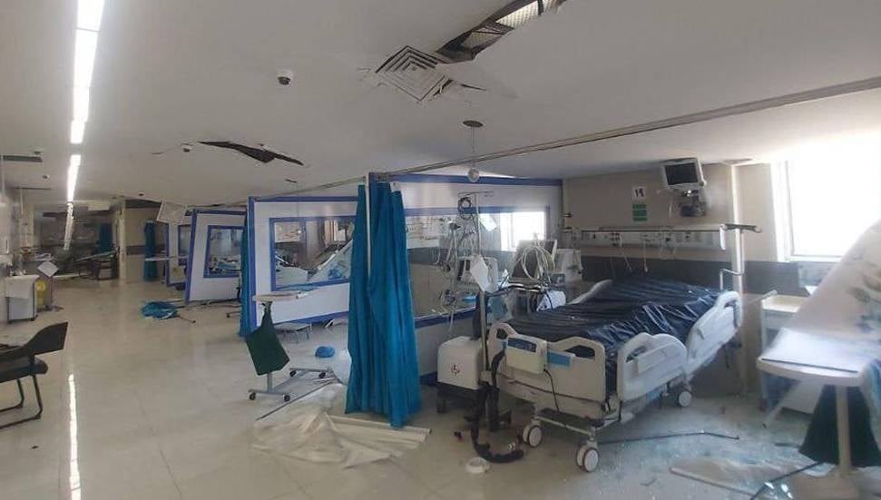Buşehr'deki Hastane, ABD-İsrail Saldırılarıyla Zarar Gördü