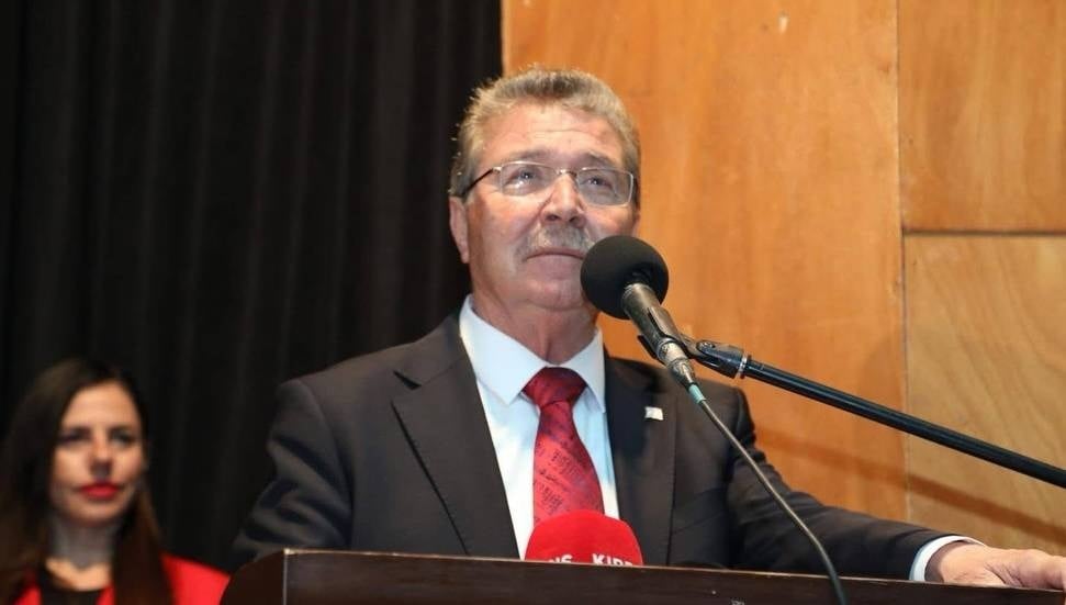 Başbakan Ünal Üstel: Devletimiz, Bayrağımız ve Anavatanımız Türkiye