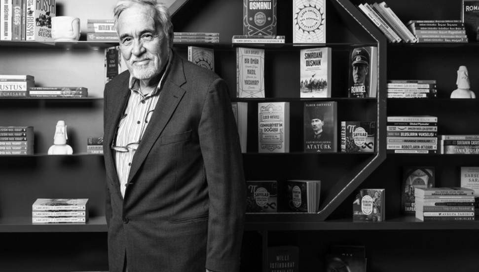 Türkiye, Ünlü Tarihçi İlber Ortaylı'ya Veda Ediyor