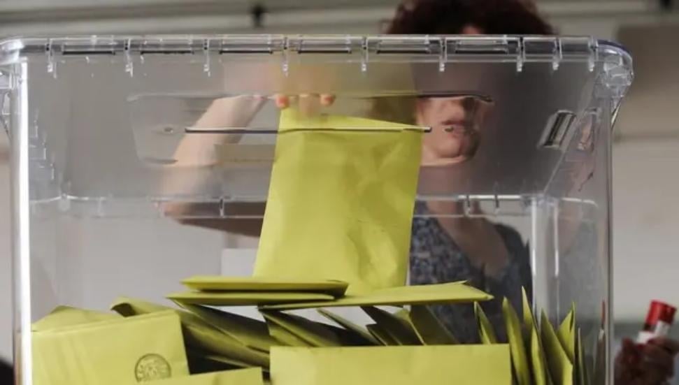 Kazakistan'da Yeni Anayasa Referandumla Onaylandı, Seçmenler Destekledi