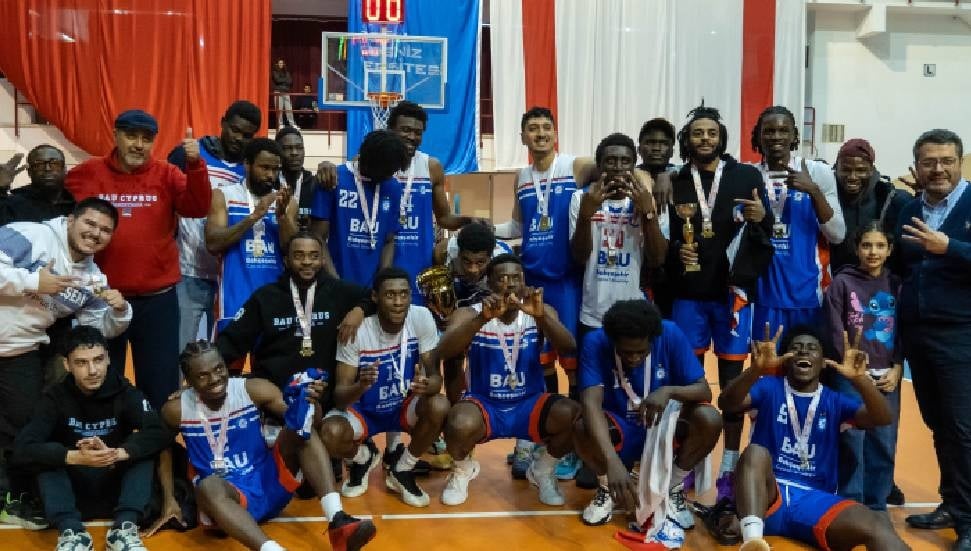 BAU Erkek Basketbol Takımı UniLeague'de Üst Üste Üçüncü Şampiyonluğunu Kazandı
