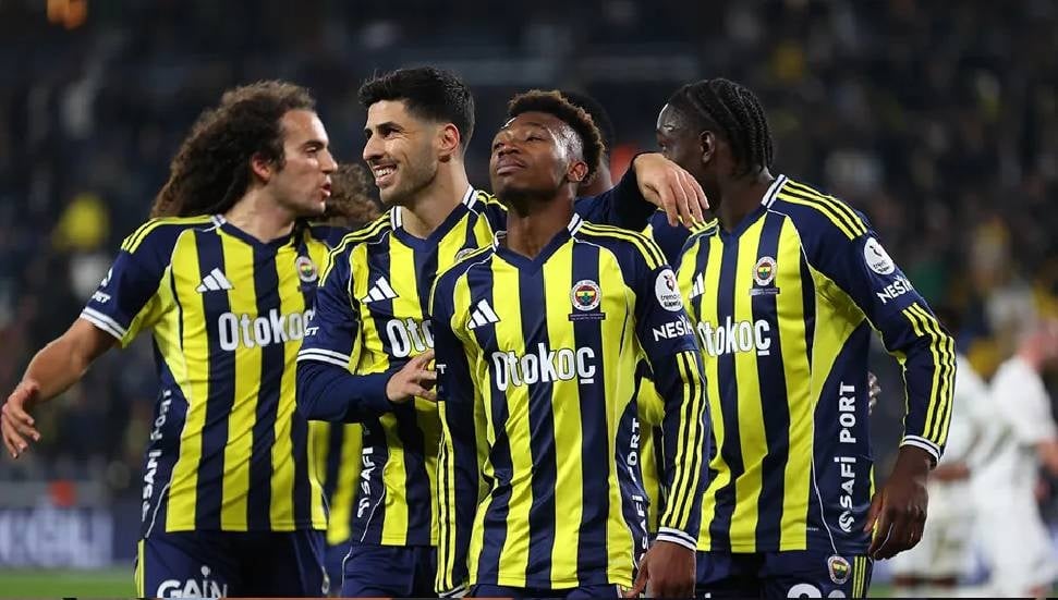 Fenerbahçe, Dorgeles Nene'nin liderliğinde Gaziantep'i yendi