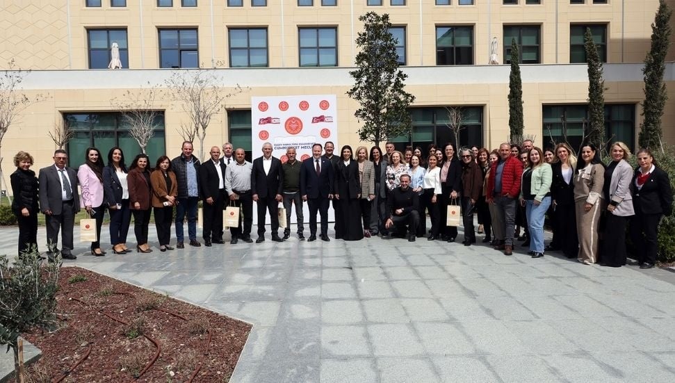 Cumhuriyet Meclisi'nde Emekliye Ayrılan Personele Plaket Töreni