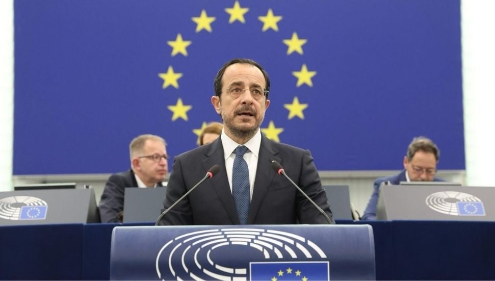 Hristodulidis: Kriz Sonrası 'Sömürge Kalıntısı' İngiliz Üsleri Gözden Geçirilmeli